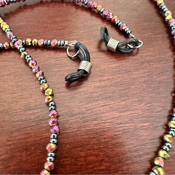 Crystal beaded eyeglass chain, hematite black and iridescent metallics - Picture 9 of 9